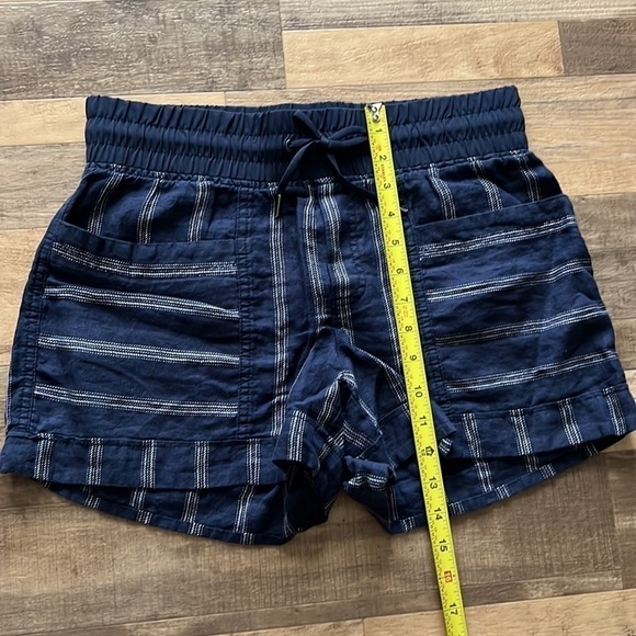 Athleta Cabo linen striped shorts sz 6 - Picture 5 of 8
